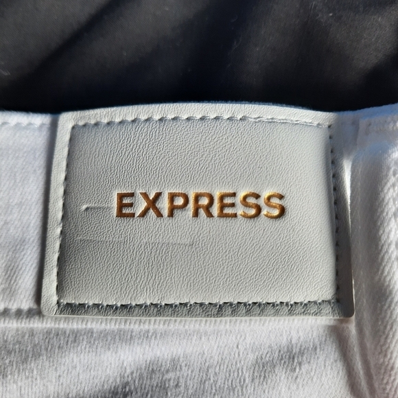 🛍 NWT Express 70s Flare Mid-rise white denim jeans size 12 short - Picture 12 of 15